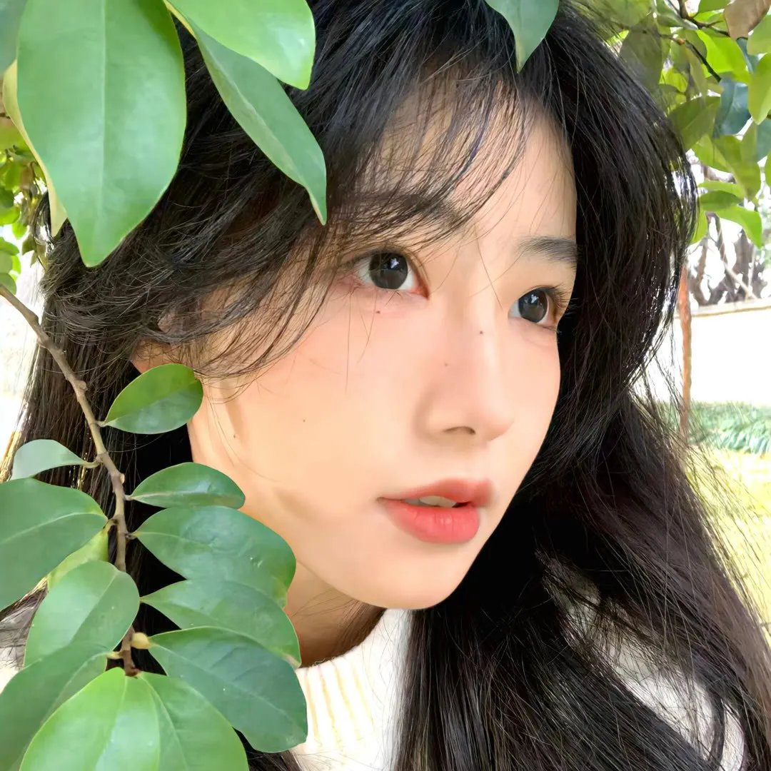 深蓝色的夜晚